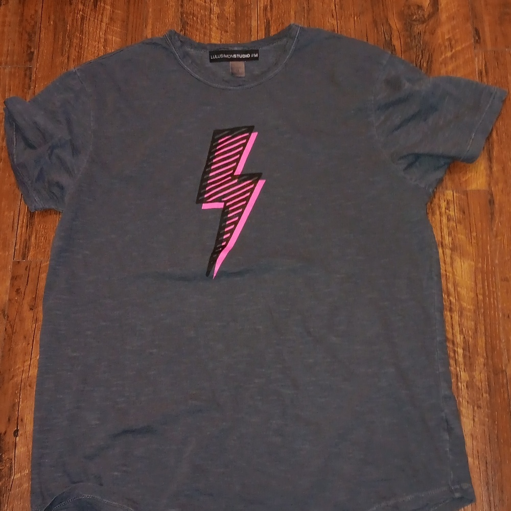 Women's t-shirt